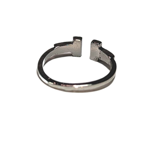 Adjustable Silver-Tone Stackable 'T' Wire Ring - NWT - Picture 6 of 7